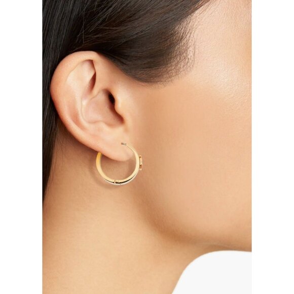 Beautiful Tory Burch Kira White & Gold Huggie Earrings - Picture 2 of 4